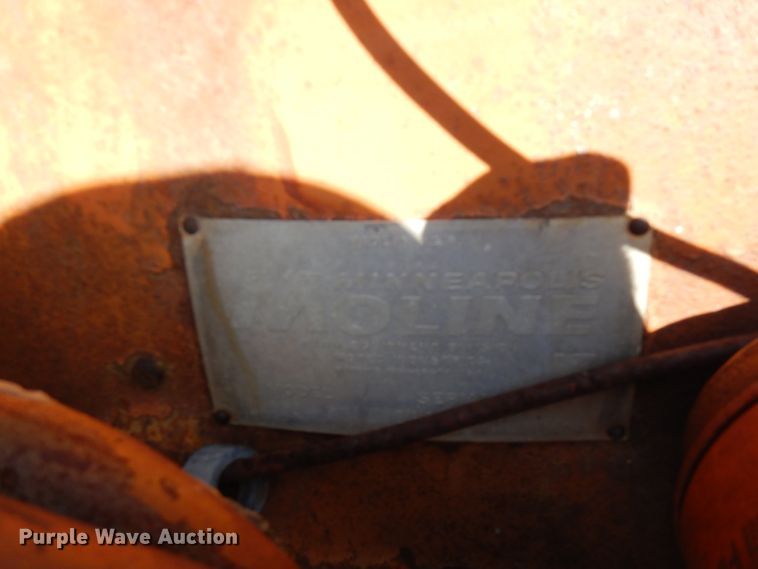 image for item GK9470 Minneapolis Moline G706  tractor