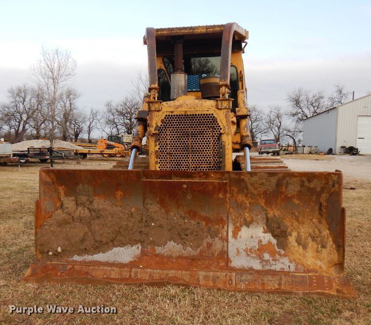 image for item GK9540 1981 Caterpillar D6D  dozer
