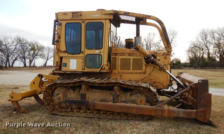 image for item GK9540 1981 Caterpillar D6D  dozer