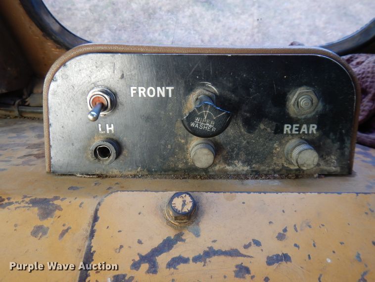 image for item GK9540 1981 Caterpillar D6D  dozer