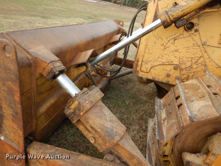 image for item GK9540 1981 Caterpillar D6D  dozer