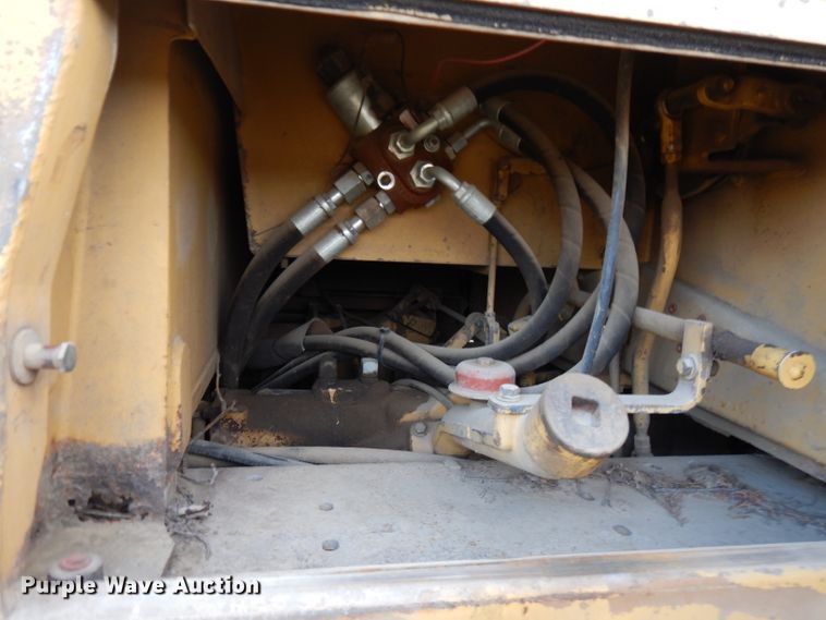 image for item GK9540 1981 Caterpillar D6D  dozer