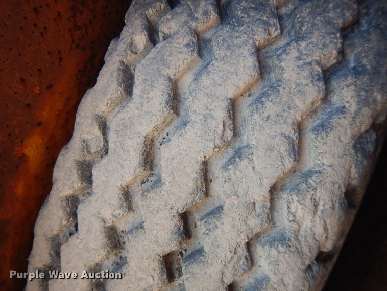 image for item GK9542 Jersey 103 spreader