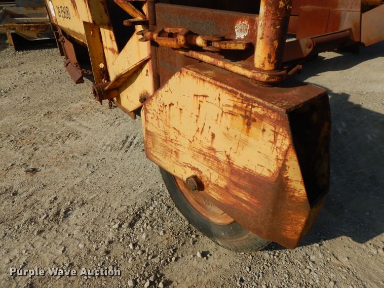 image for item GK9542 Jersey 103 spreader