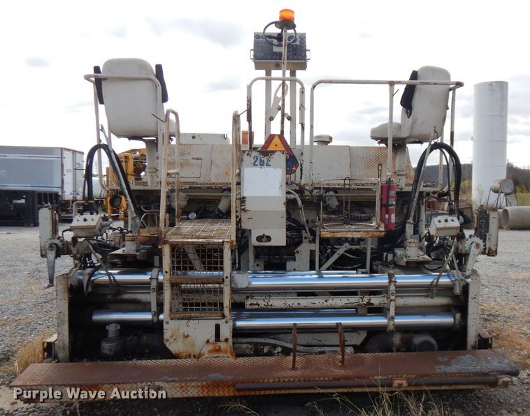 image for item GK9543 1999 Cedarapids CR461R  paver