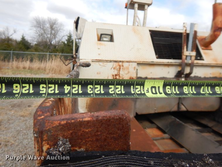 image for item GK9543 1999 Cedarapids CR461R  paver