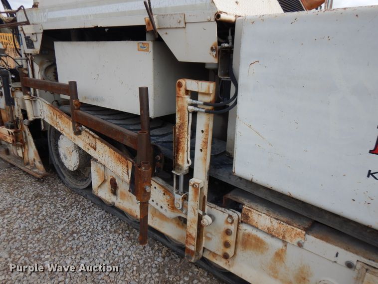 image for item GK9543 1999 Cedarapids CR461R  paver