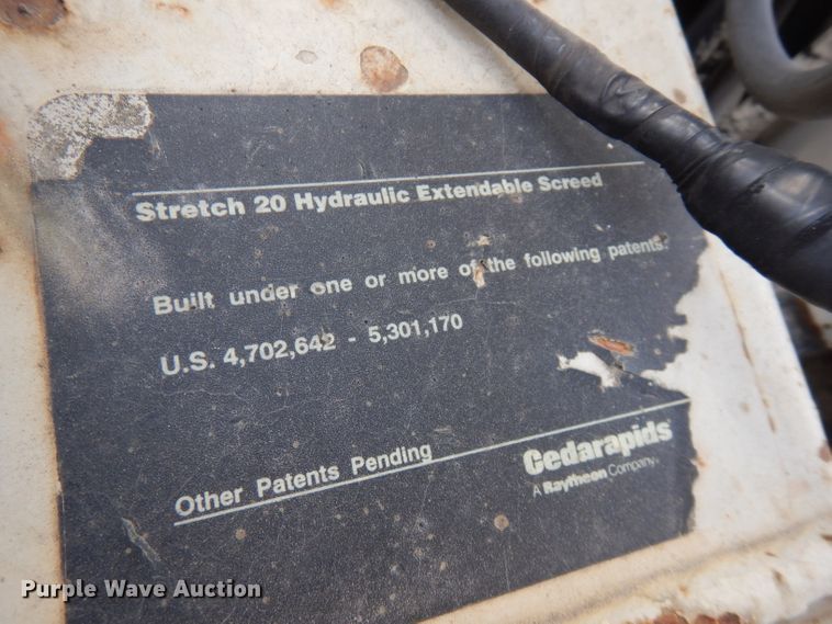 image for item GK9543 1999 Cedarapids CR461R  paver