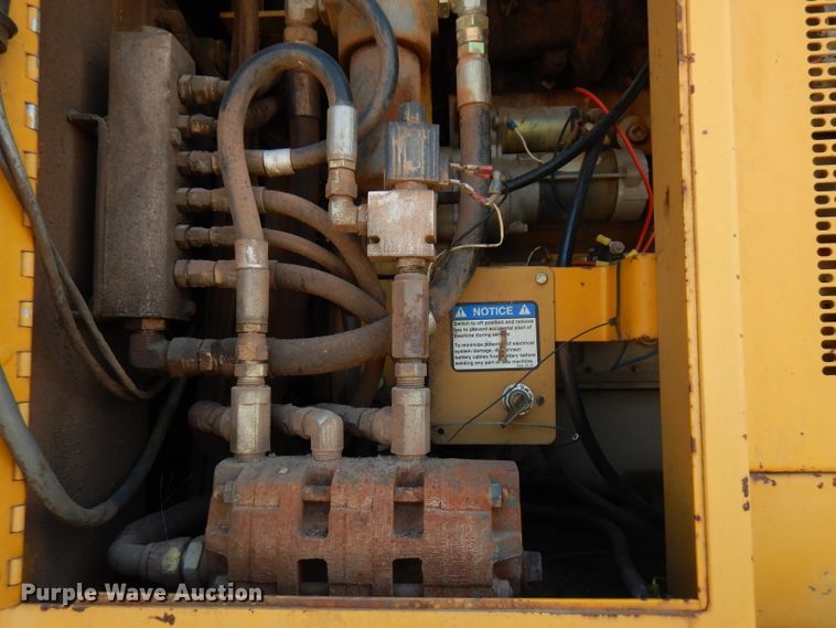 image for item GK9544 2001 Gomaco GT3600 curb machine