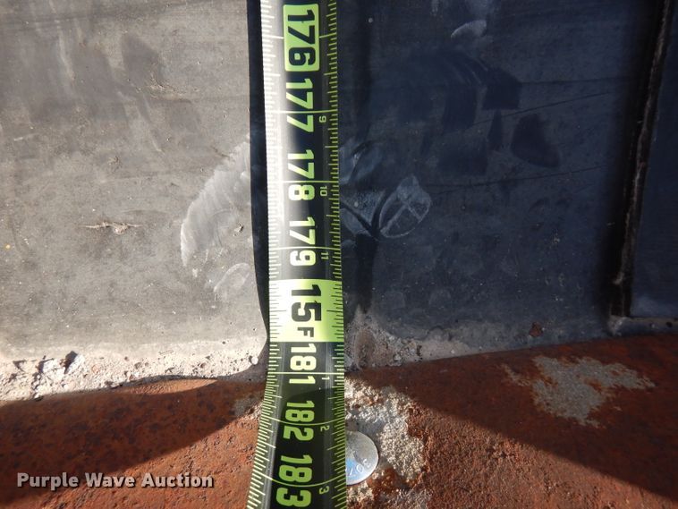 image for item GK9544 2001 Gomaco GT3600 curb machine