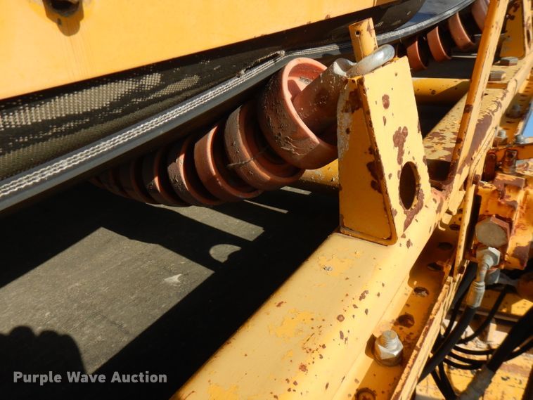 image for item GK9544 2001 Gomaco GT3600 curb machine