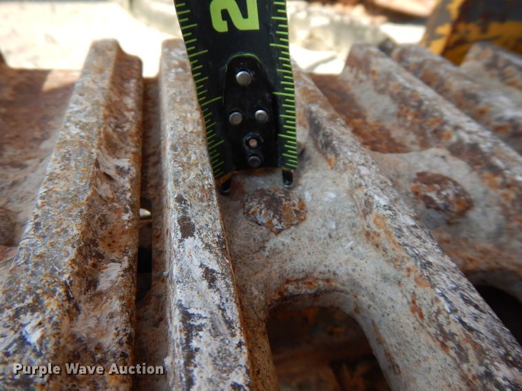 image for item GK9544 2001 Gomaco GT3600 curb machine