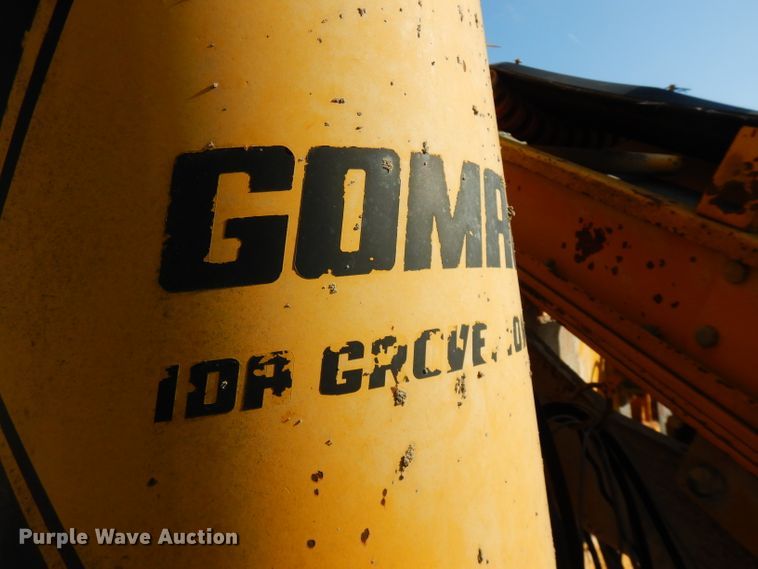 image for item GK9544 2001 Gomaco GT3600 curb machine