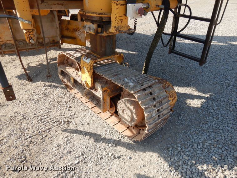 image for item GK9544 2001 Gomaco GT3600 curb machine