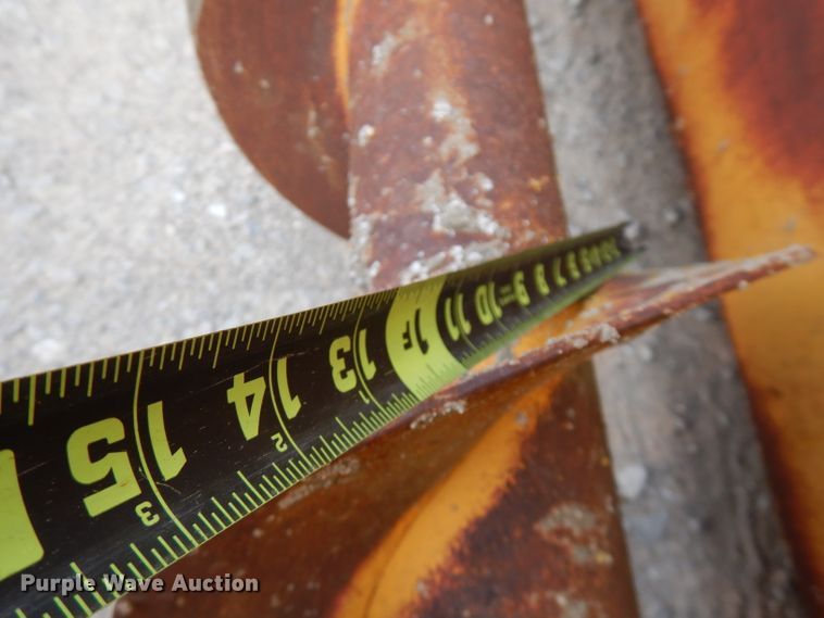 image for item GK9544 2001 Gomaco GT3600 curb machine