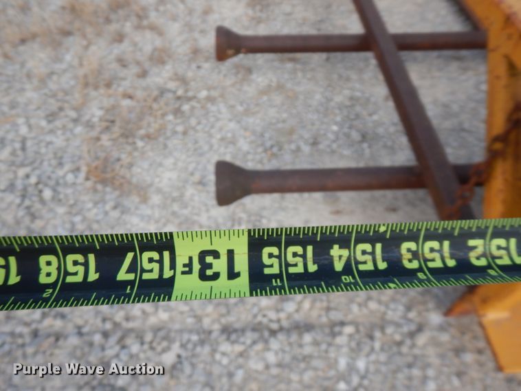 image for item GK9544 2001 Gomaco GT3600 curb machine