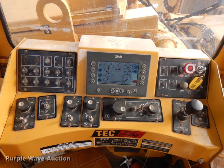 image for item GK9545 2014 Vermeer Commander T655 III  trencher