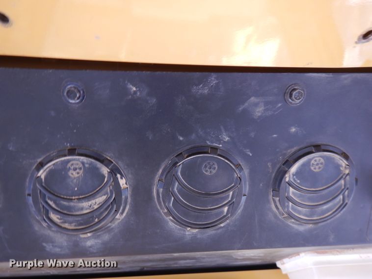 image for item GK9545 2014 Vermeer Commander T655 III  trencher