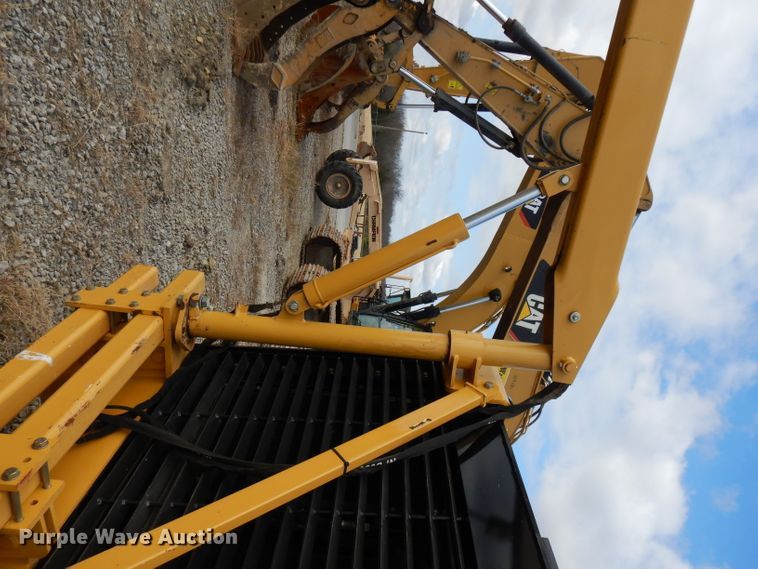 image for item GK9545 2014 Vermeer Commander T655 III  trencher