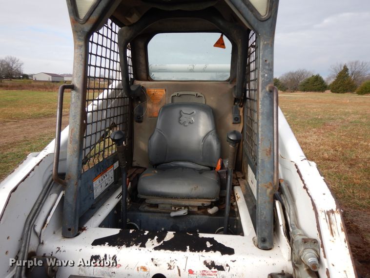 image for item GK9553 2005 Bobcat S185  skid steer loader