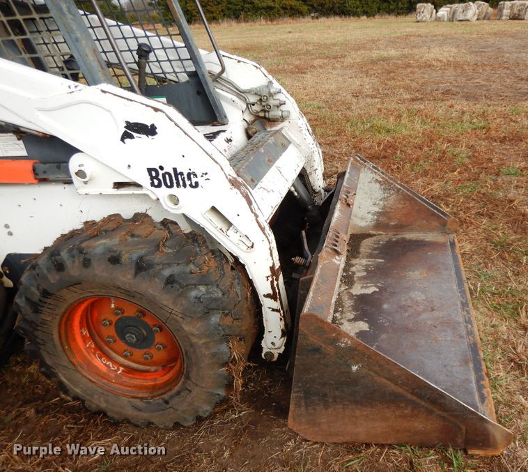 image for item GK9553 2005 Bobcat S185  skid steer loader