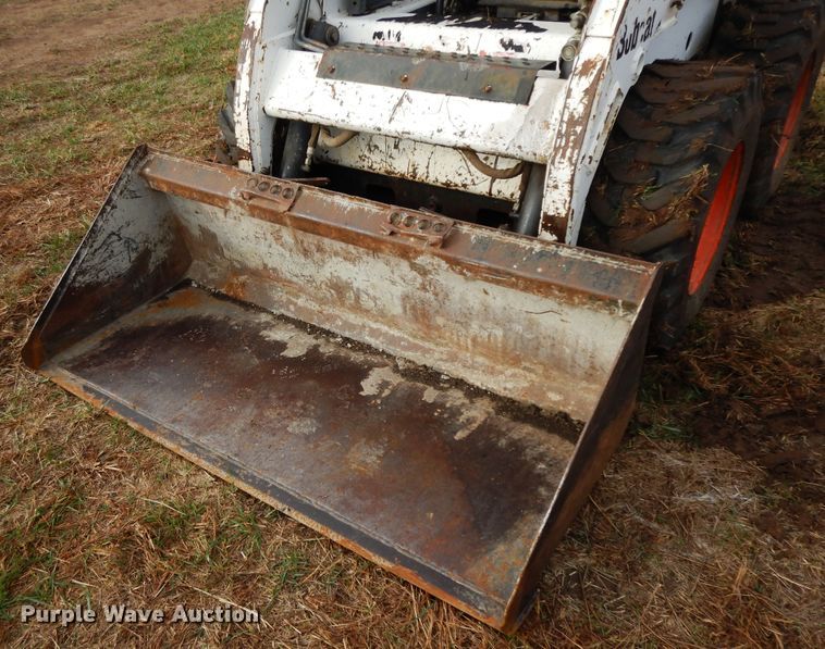 image for item GK9553 2005 Bobcat S185  skid steer loader