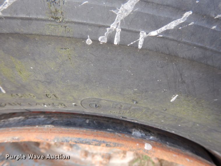 image for item GK9555 1993 Ford L8000  ready mix truck