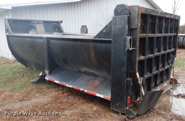 Dump bed in Lamar, MO | Item GK9586 sold | Purple Wave