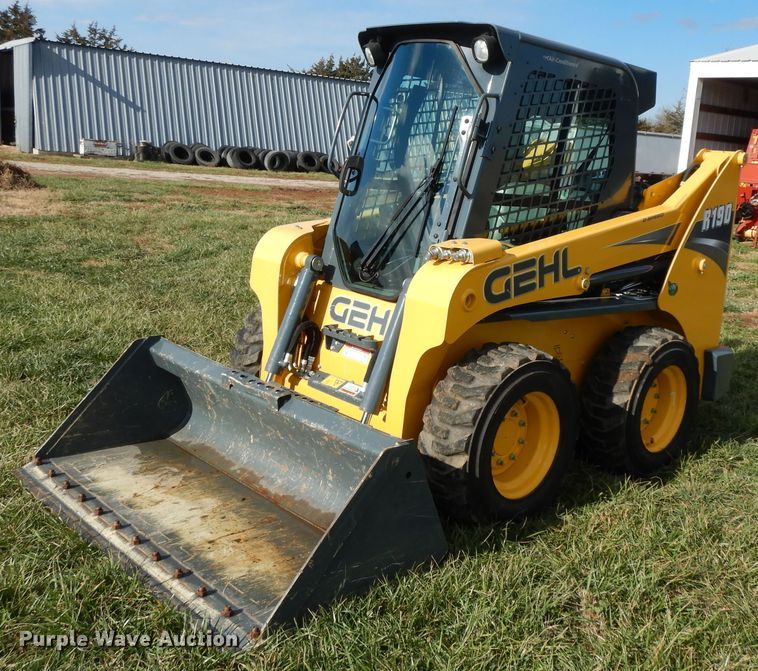 image for item GK9641 2015 Gehl R190  skid steer loader