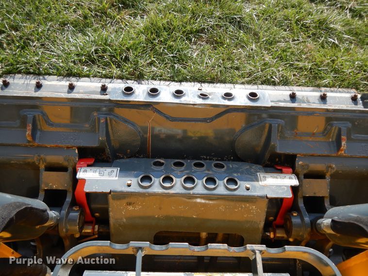 image for item GK9641 2015 Gehl R190  skid steer loader