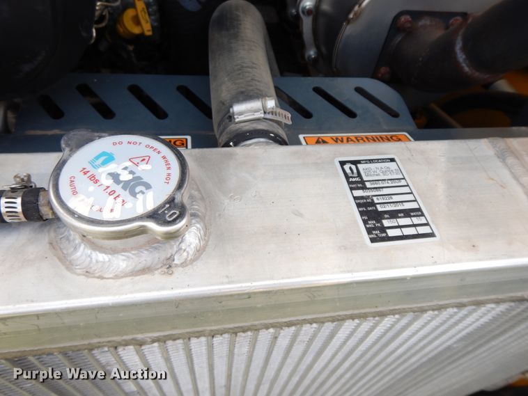 image for item GK9641 2015 Gehl R190  skid steer loader