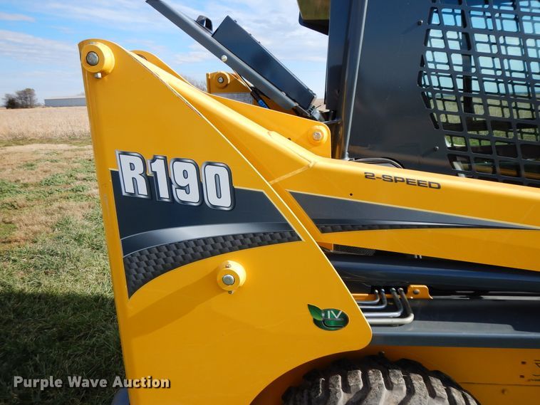 image for item GK9641 2015 Gehl R190  skid steer loader