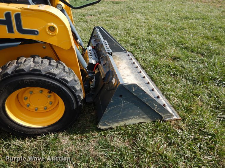 image for item GK9641 2015 Gehl R190  skid steer loader