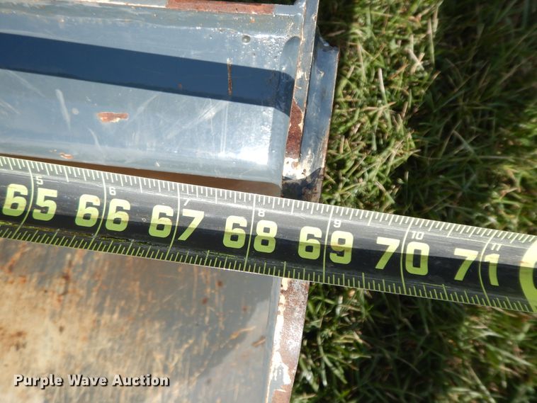 image for item GK9641 2015 Gehl R190  skid steer loader