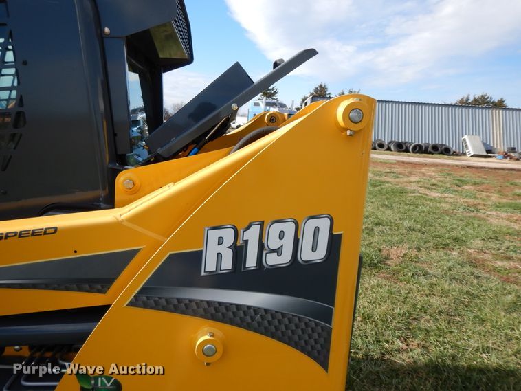 image for item GK9641 2015 Gehl R190  skid steer loader