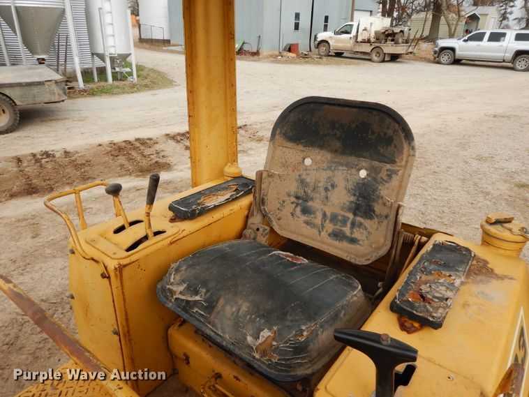 image for item GK9645 1974 Caterpillar D3  dozer