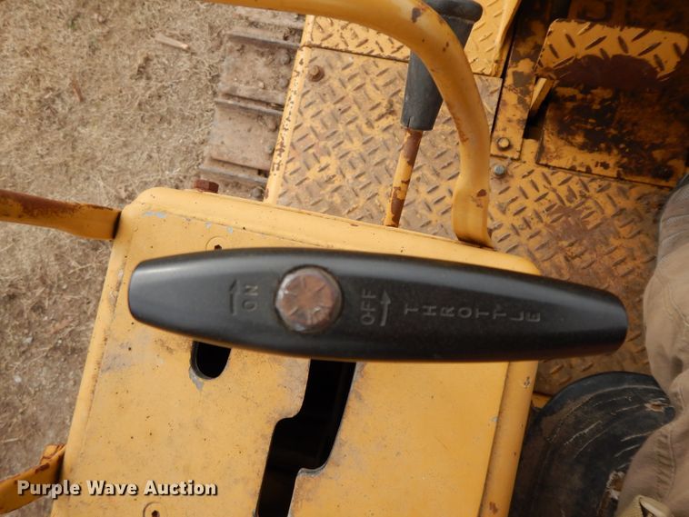 image for item GK9645 1974 Caterpillar D3  dozer