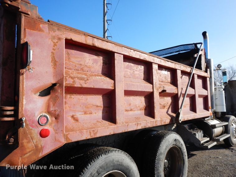 image for item GK9655 1995 Western Star 4900  dump truck