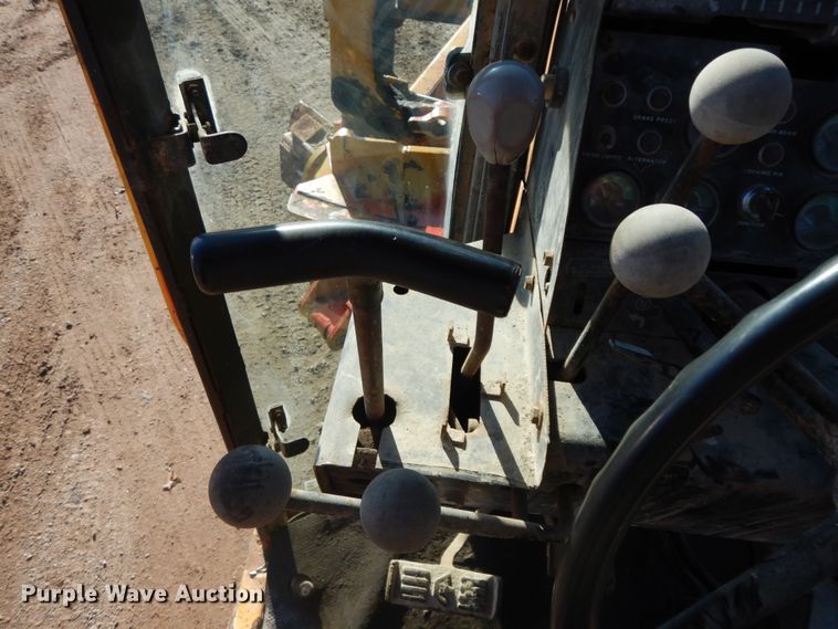 image for item GK9667 1980 John Deere 670A  motor grader