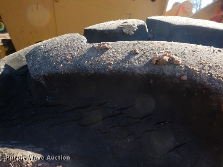 image for item GK9667 1980 John Deere 670A  motor grader