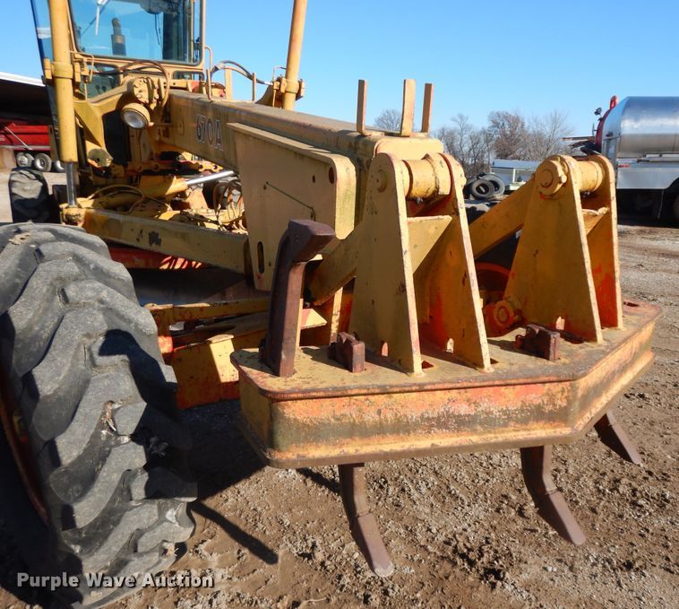 image for item GK9667 1980 John Deere 670A  motor grader