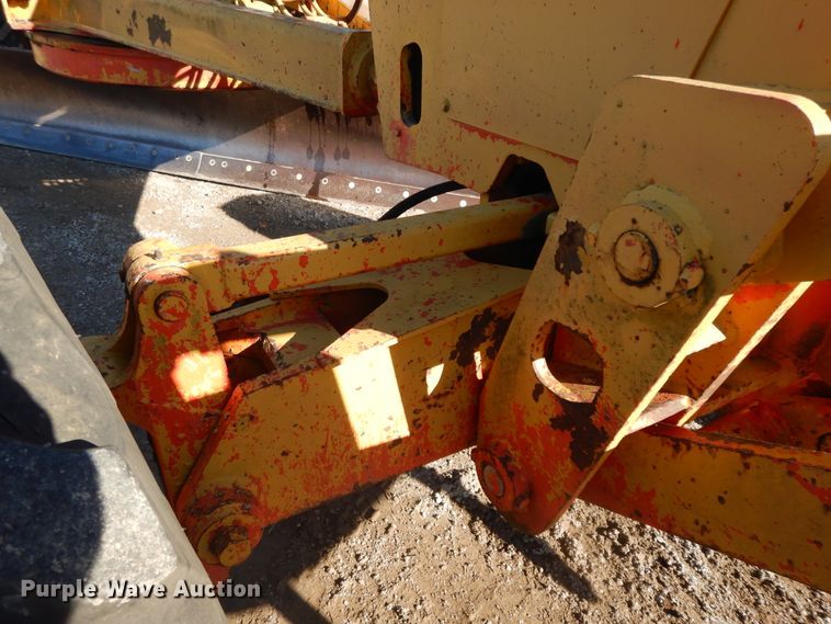 image for item GK9667 1980 John Deere 670A  motor grader