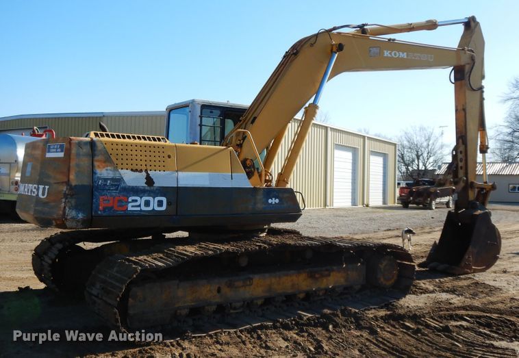 image for item GK9668 Komatsu PC200LC-5  excavator