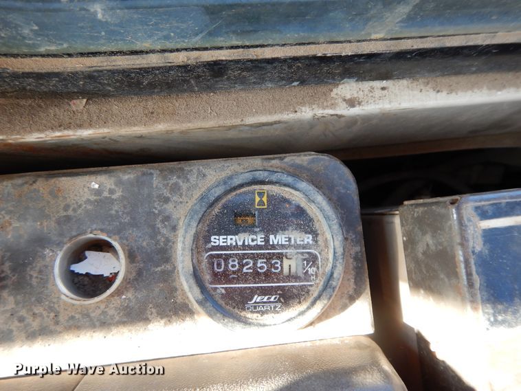 image for item GK9668 Komatsu PC200LC-5  excavator