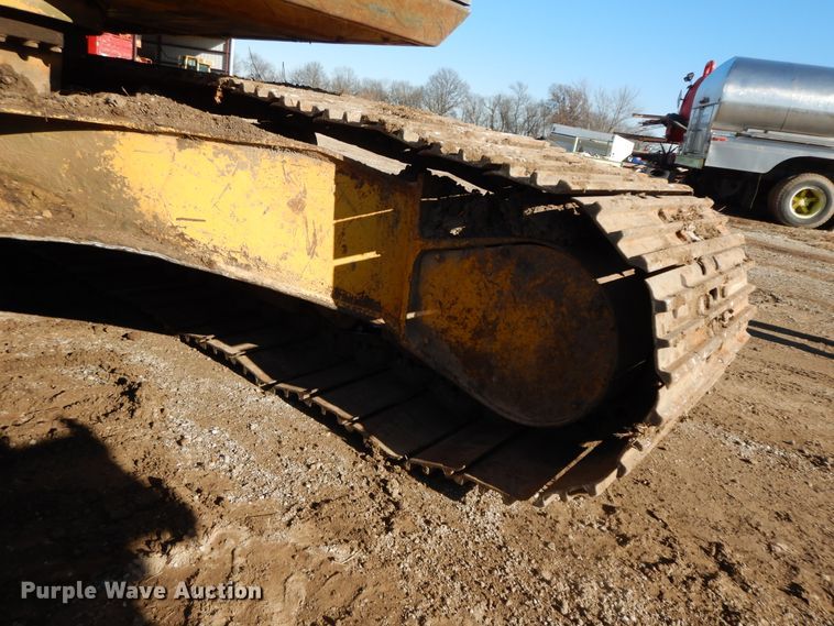 image for item GK9668 Komatsu PC200LC-5  excavator