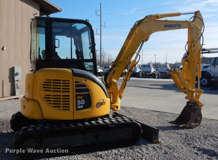 image for item GL9763 2006 Komatsu PC50MR-2  mini excavator