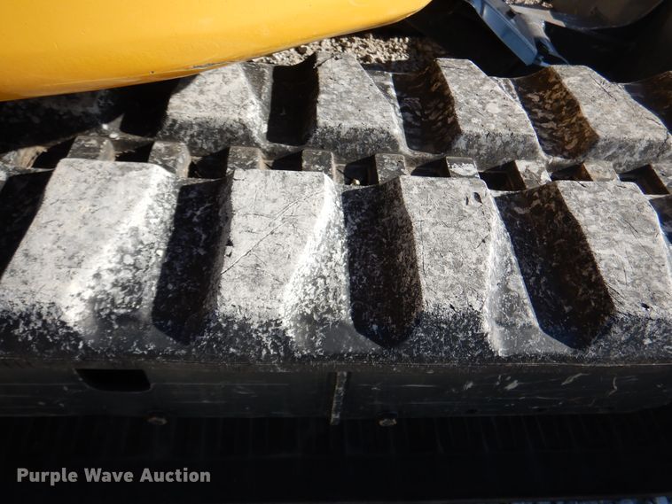 image for item GL9763 2006 Komatsu PC50MR-2  mini excavator