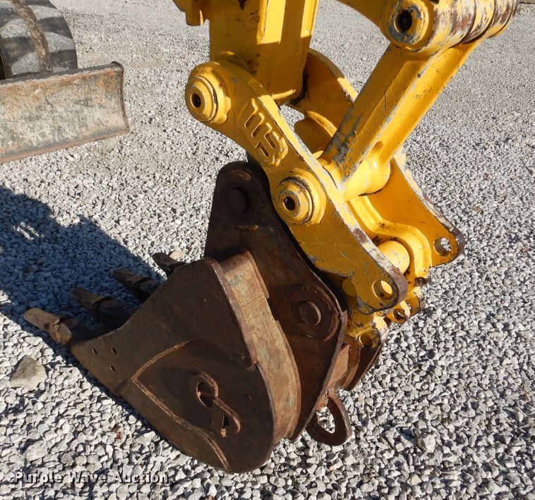 image for item GL9763 2006 Komatsu PC50MR-2  mini excavator