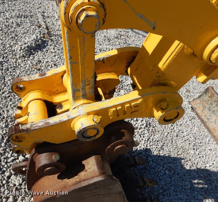 image for item GL9763 2006 Komatsu PC50MR-2  mini excavator