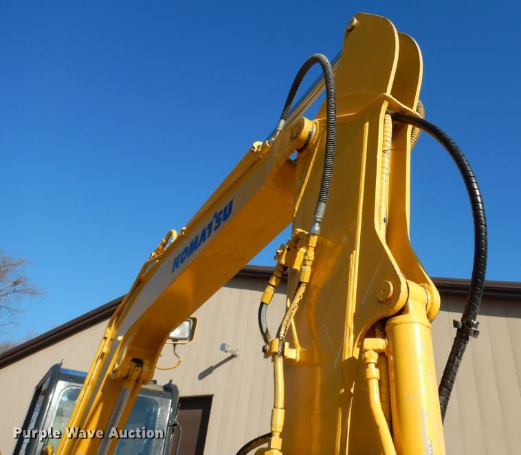 image for item GL9763 2006 Komatsu PC50MR-2  mini excavator